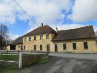 Rodinn&yacute; dům, Malechov