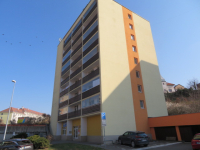 Byt , Strašnice